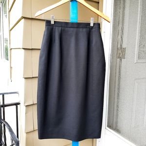 Aquascutum Pencil Skirt in Black